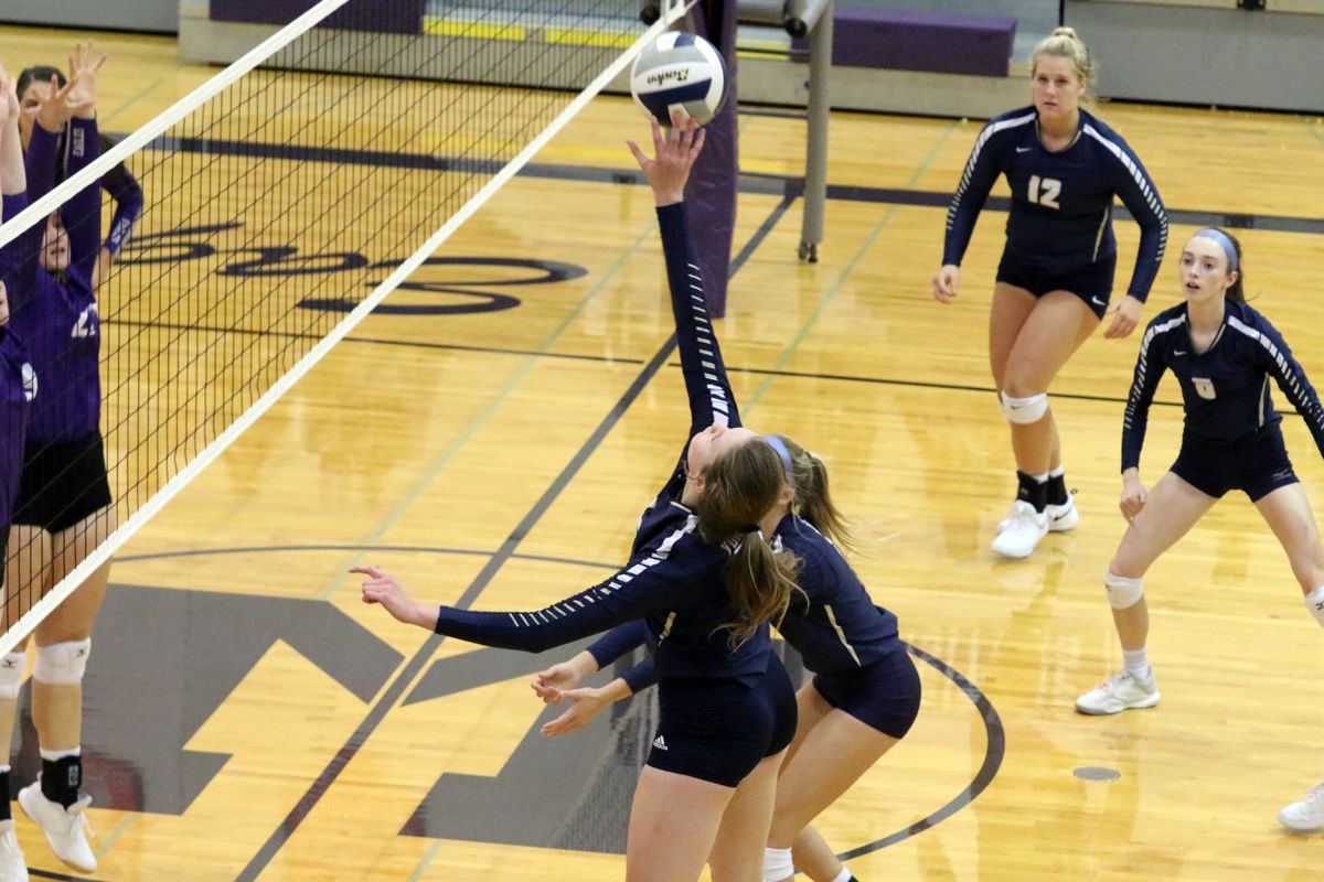 York VB vs Milford (25).jpg